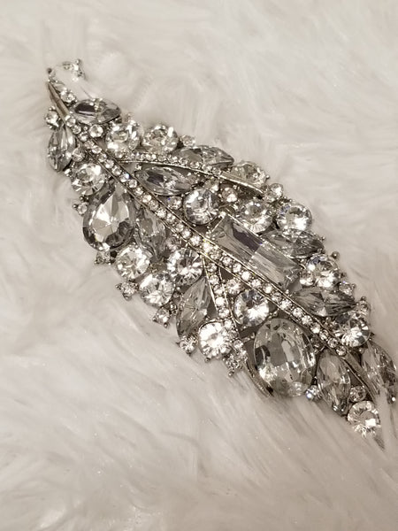 Rhinestone Leaf Style Brooch Pin